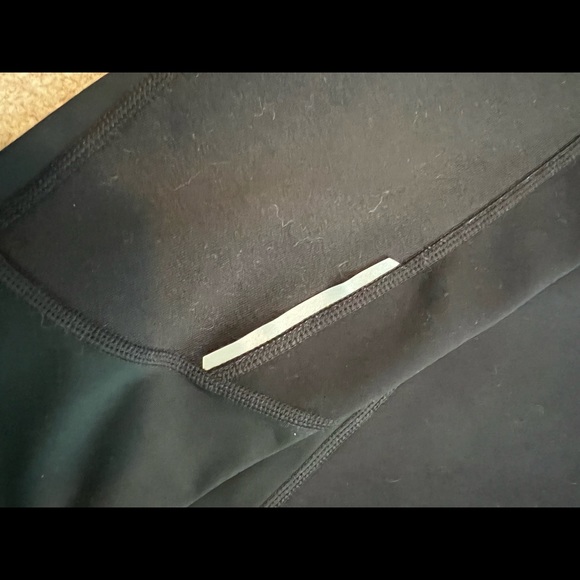 Athleta Power Lift Tight - Picture 5 of 5